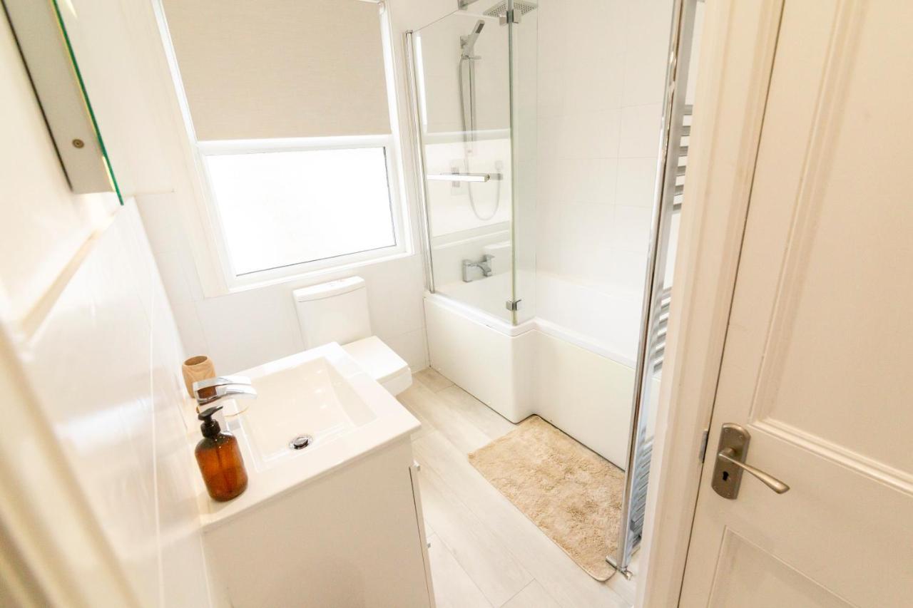 Mulberry Cottage - Cosy 3 Bed Cottage Near Lytham Windmill Lytham St Annes Bagian luar foto