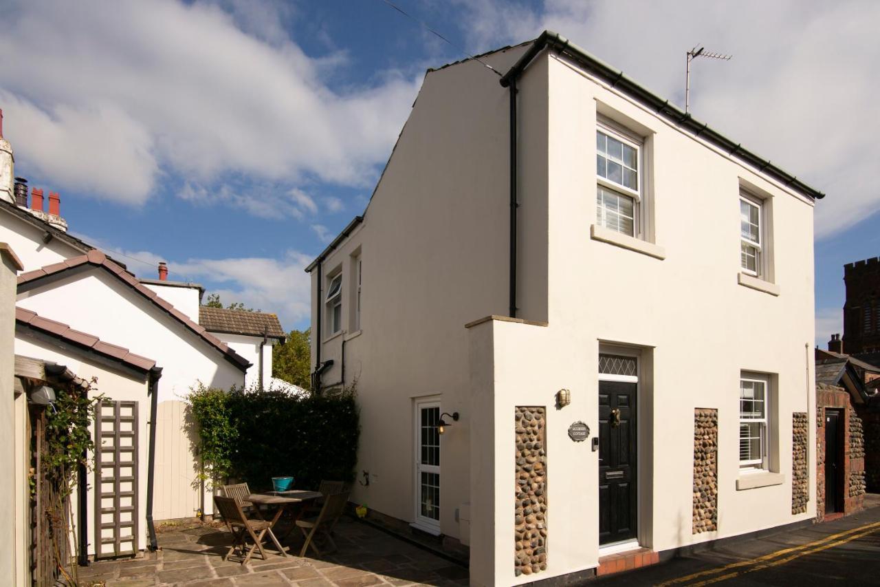 Mulberry Cottage - Cosy 3 Bed Cottage Near Lytham Windmill Lytham St Annes Bagian luar foto